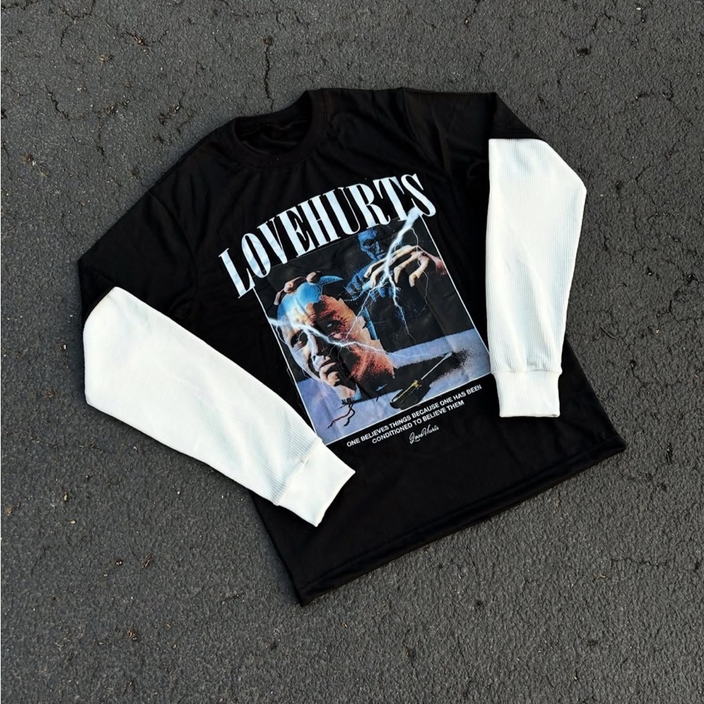 Love-Hurts Graphic Long Sleeve Tee